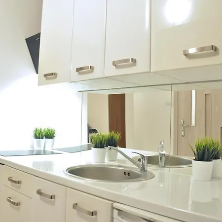 And Comfy Close To Old Town And Metro. * Warsaw